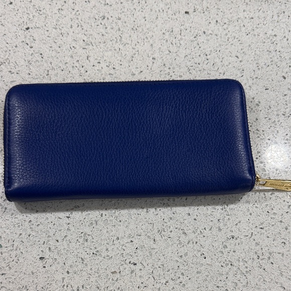 Michael Kors Blue Wallet with Gold Details - Picture 2 of 5